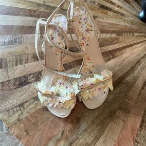 Kenzie Cream Sandals Elegant Comfort